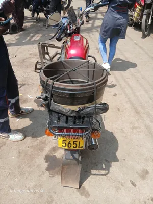 Bajaj Boxer 100 2023 Red