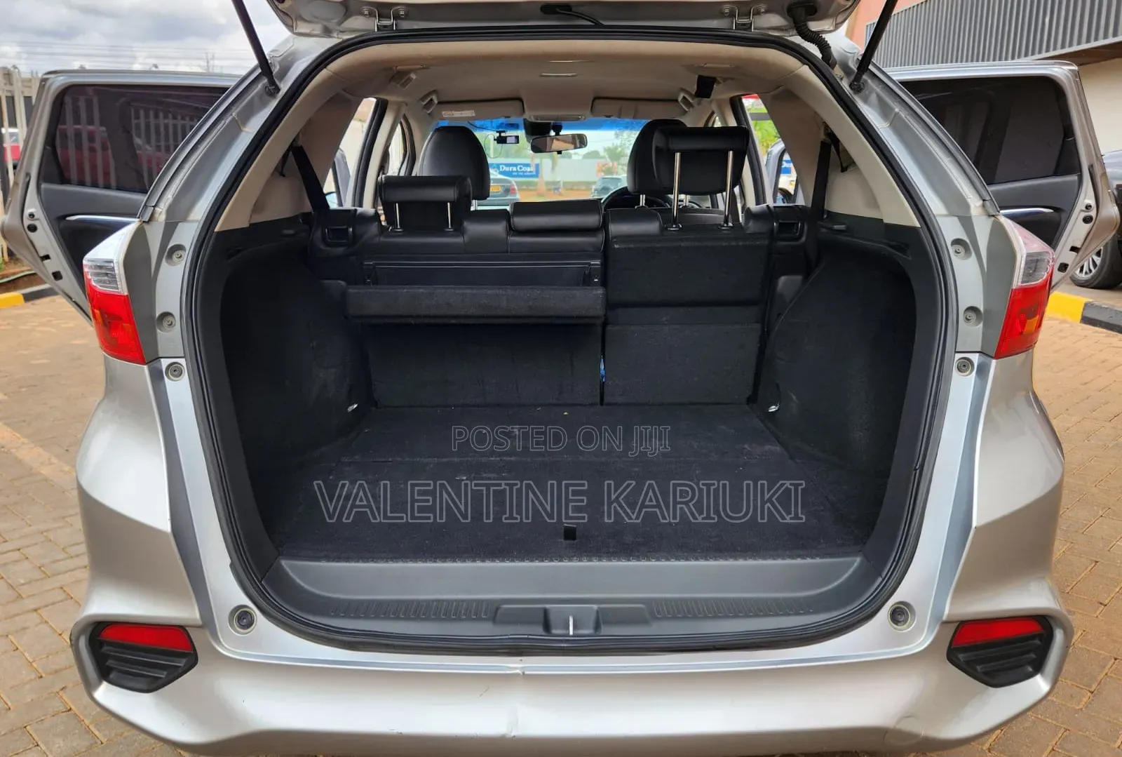 Honda Fit Shuttle 2017 Silver