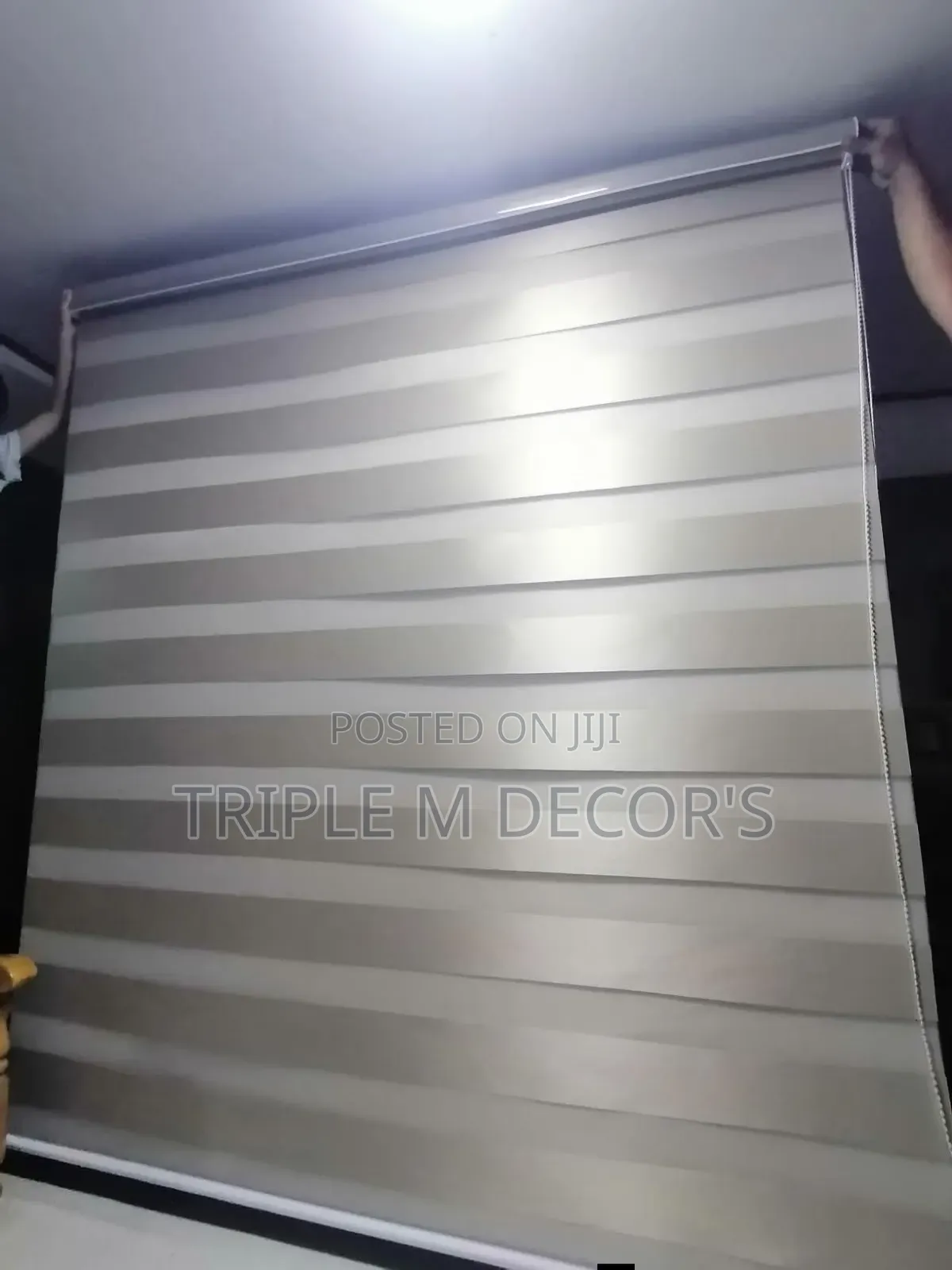 Zebra Window Blinds – Stylish Day & Night Light Control