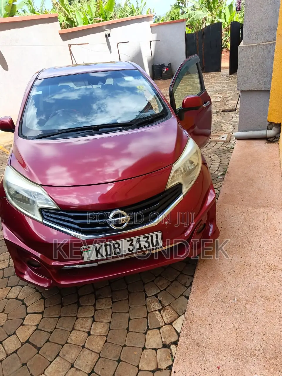 Nissan Note 1.2 Petrol 2014 Red