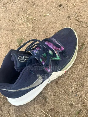 Nike Kyrie 5