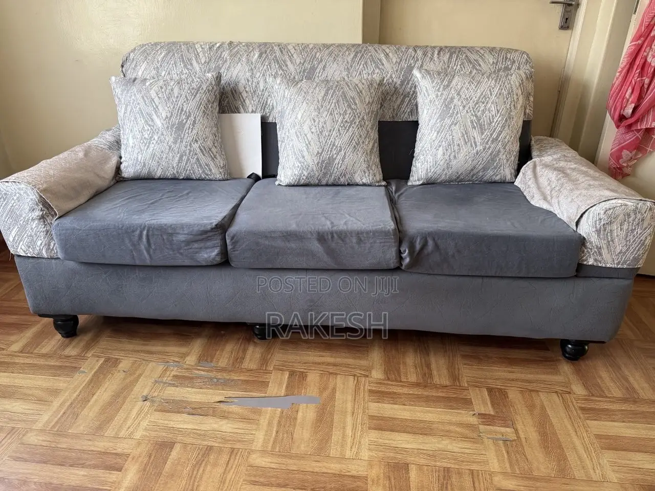 5 Seater Sofa Set