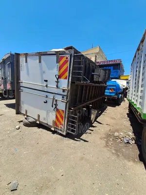 Fibre Truck Body Used Salvage