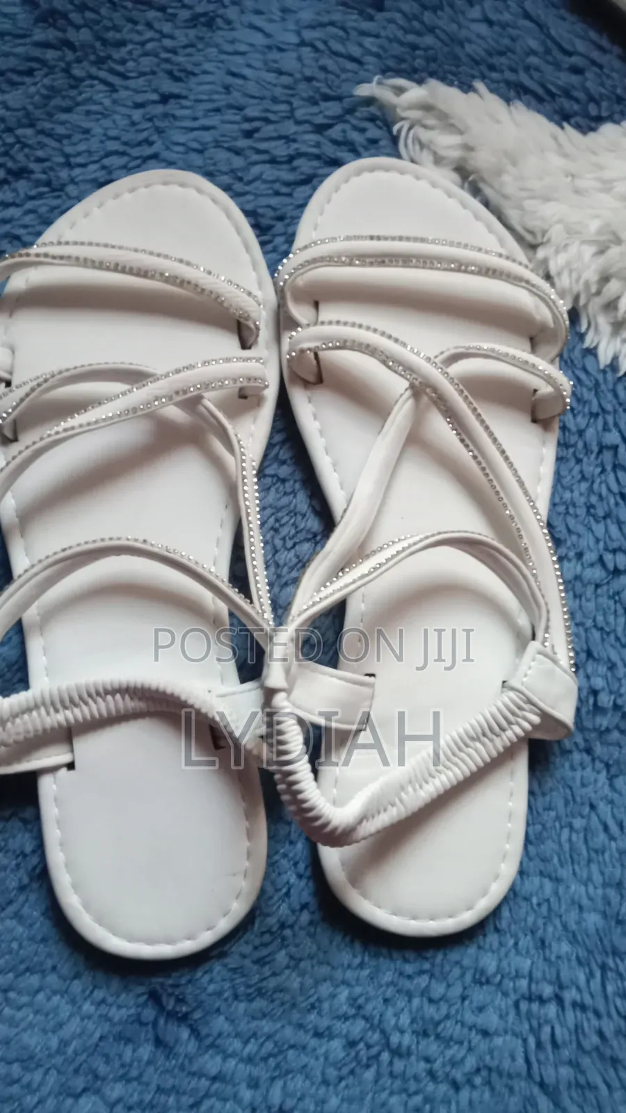 Mtumba Flat Shoes