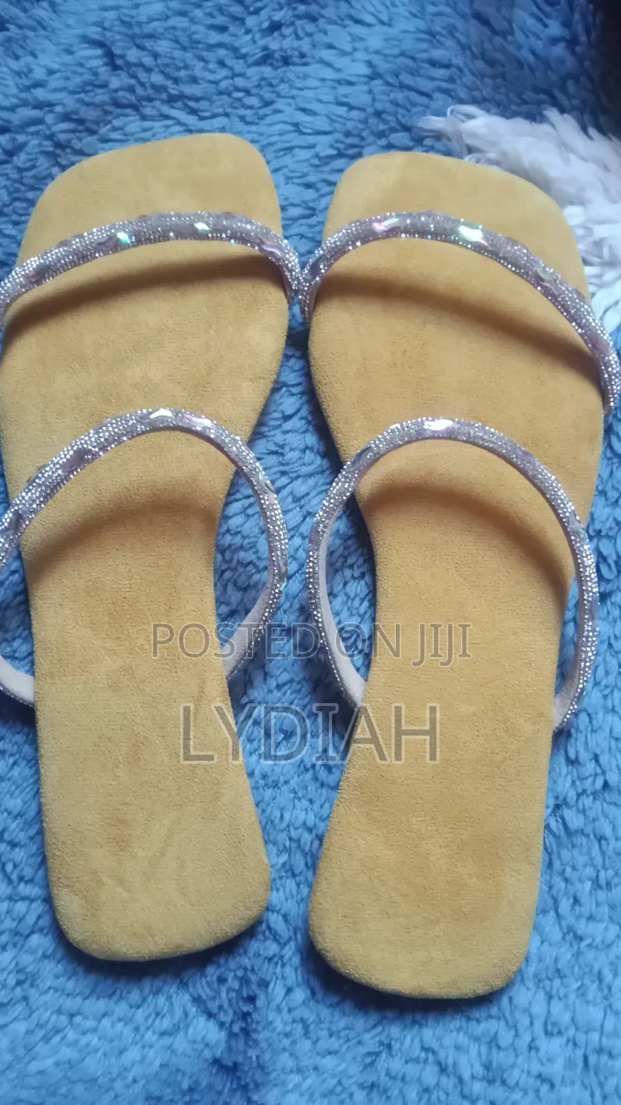 Mtumba Flat Shoes