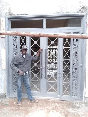 Sliding Door