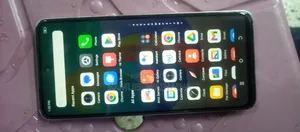 Tecno Spark Go 64 GB Gold