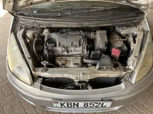 Mitsubishi Colt 2003 Gray