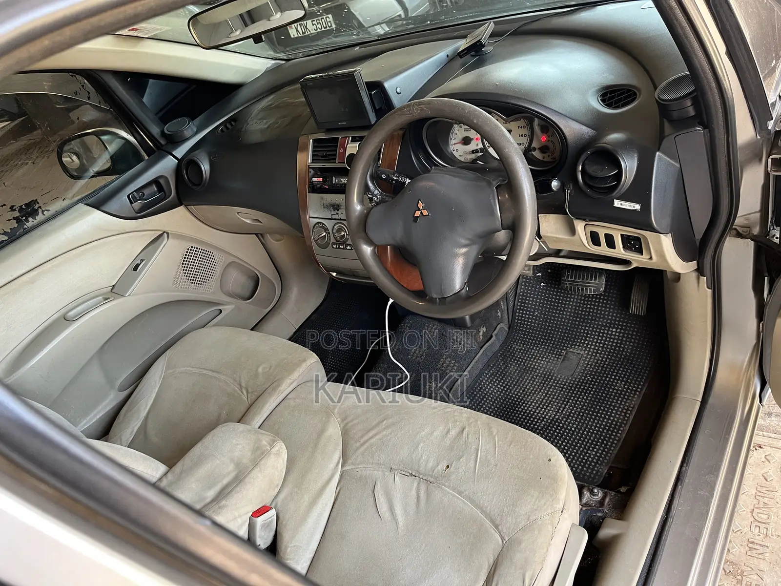 Mitsubishi Colt 2003 Gray