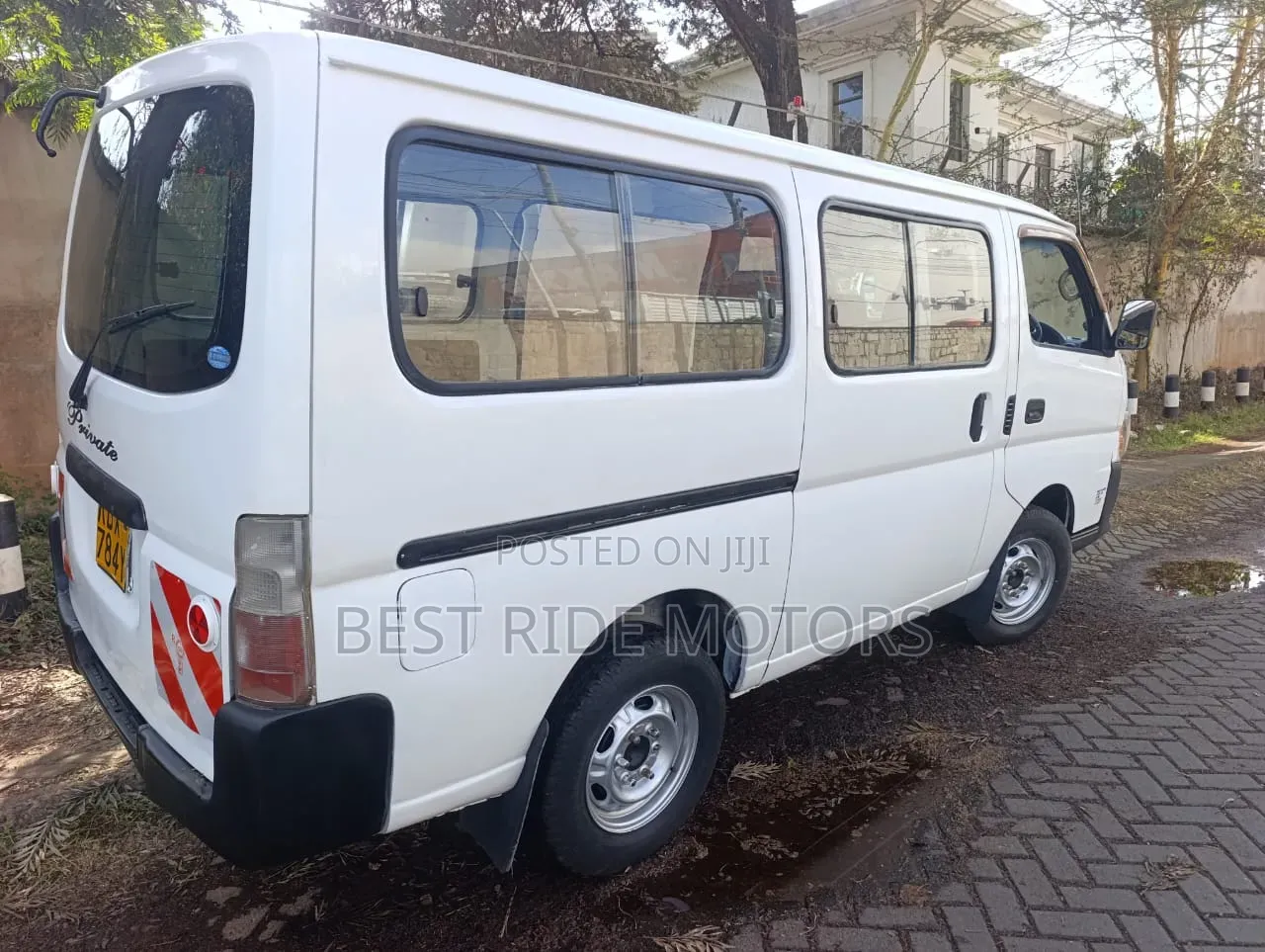Nissan Caravan (Urvan) 2008