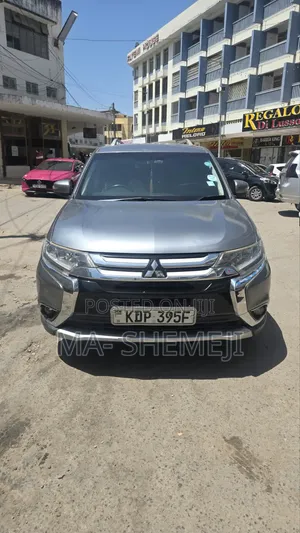 Mitsubishi Outlander ES AWC 2016 Silver
