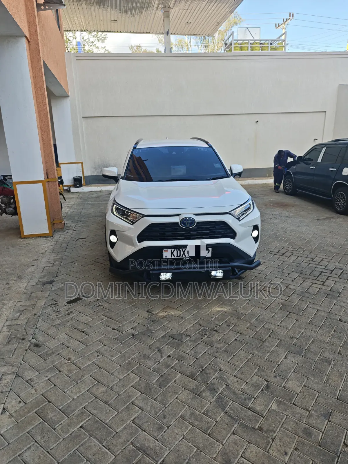 Toyota RAV4 2019 White