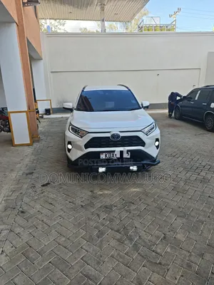 Toyota RAV4 2019 White