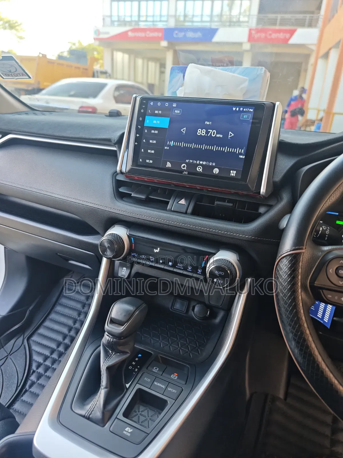 Toyota RAV4 2019 White