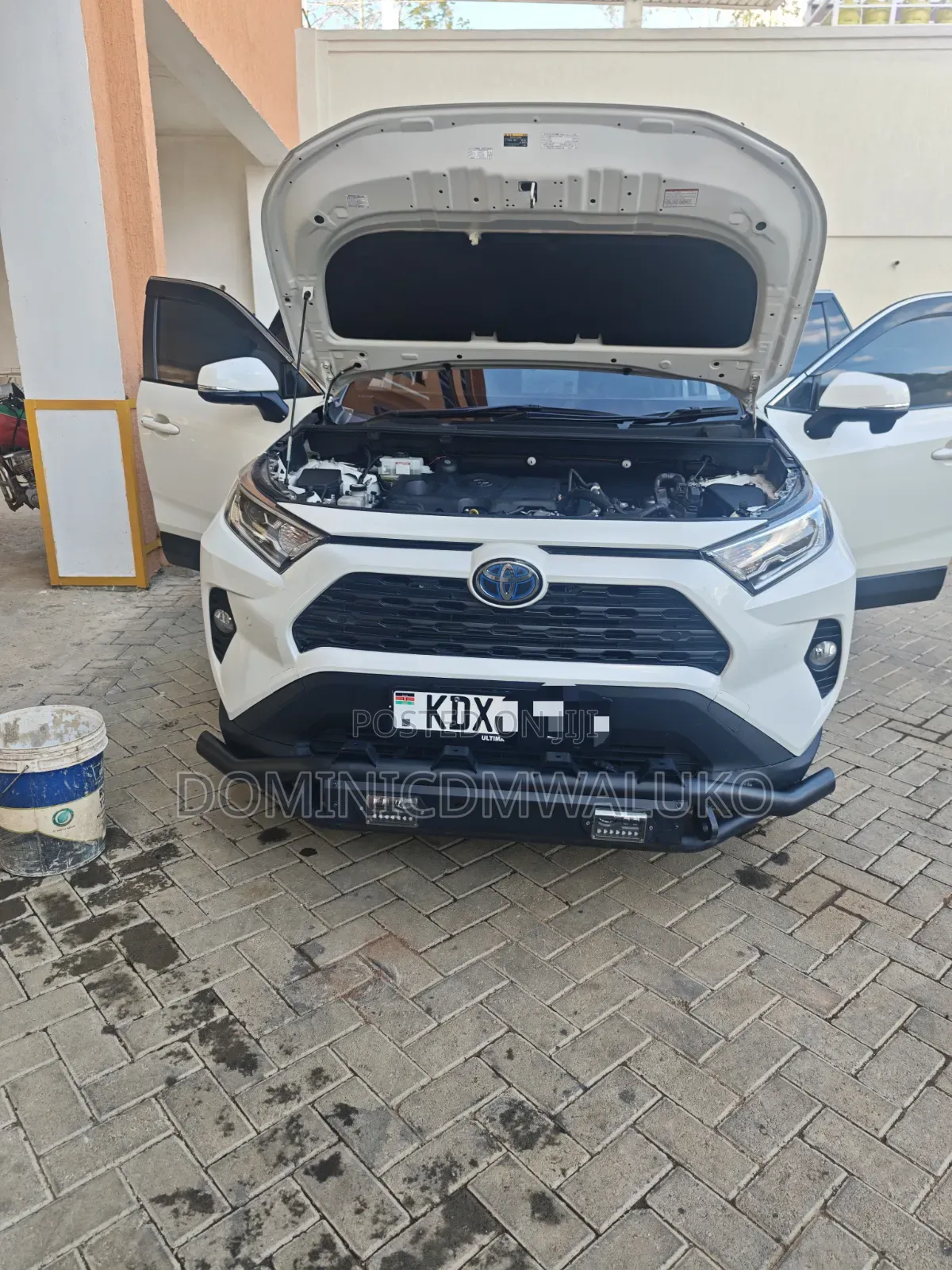 Toyota RAV4 2019 White