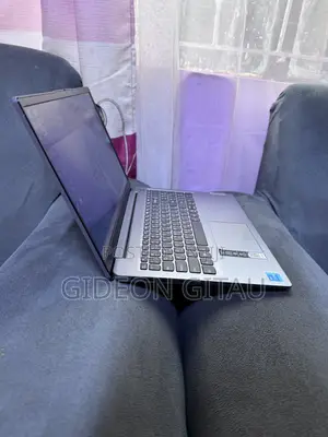 Laptop Lenovo Ideapad 3 4GB Intel Core i3 SSD 256GB
