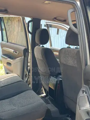 Toyota Land Cruiser Prado 2004 Silver