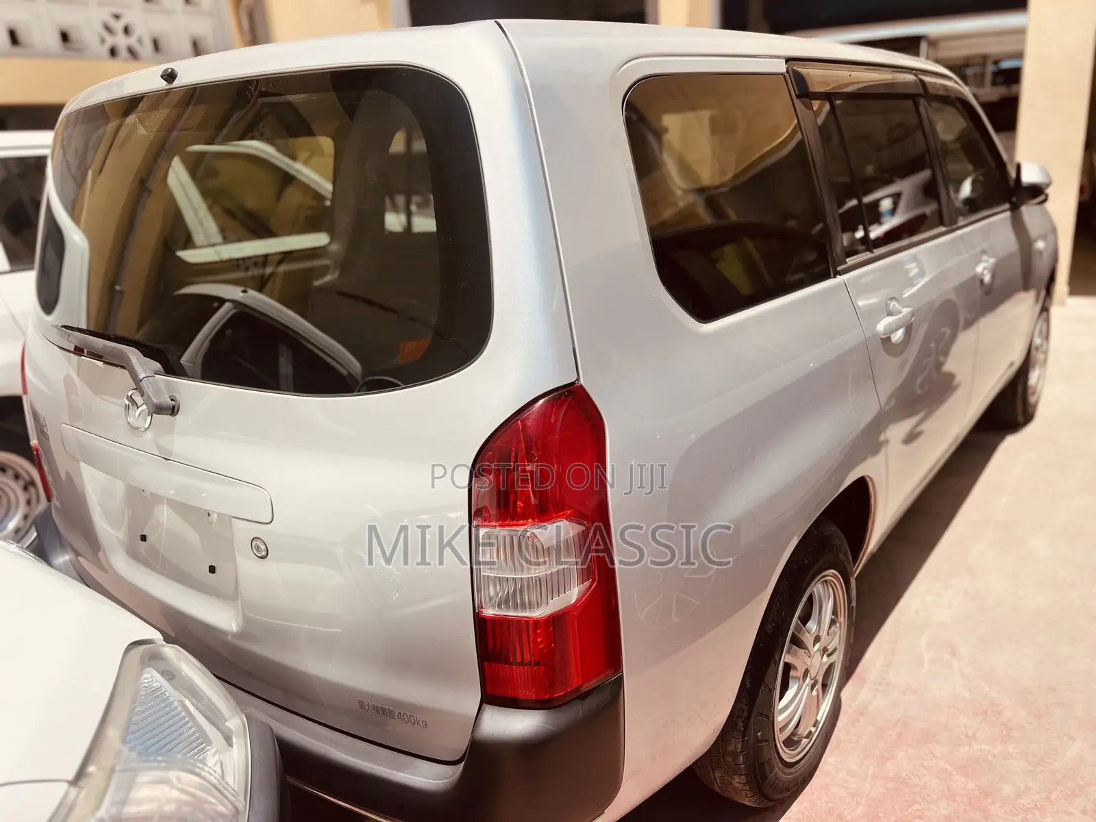 Mazda Familia 2019 Silver
