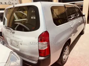 Mazda Familia 2019 Silver
