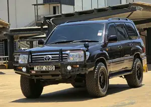 Toyota Land Cruiser 2005 Black