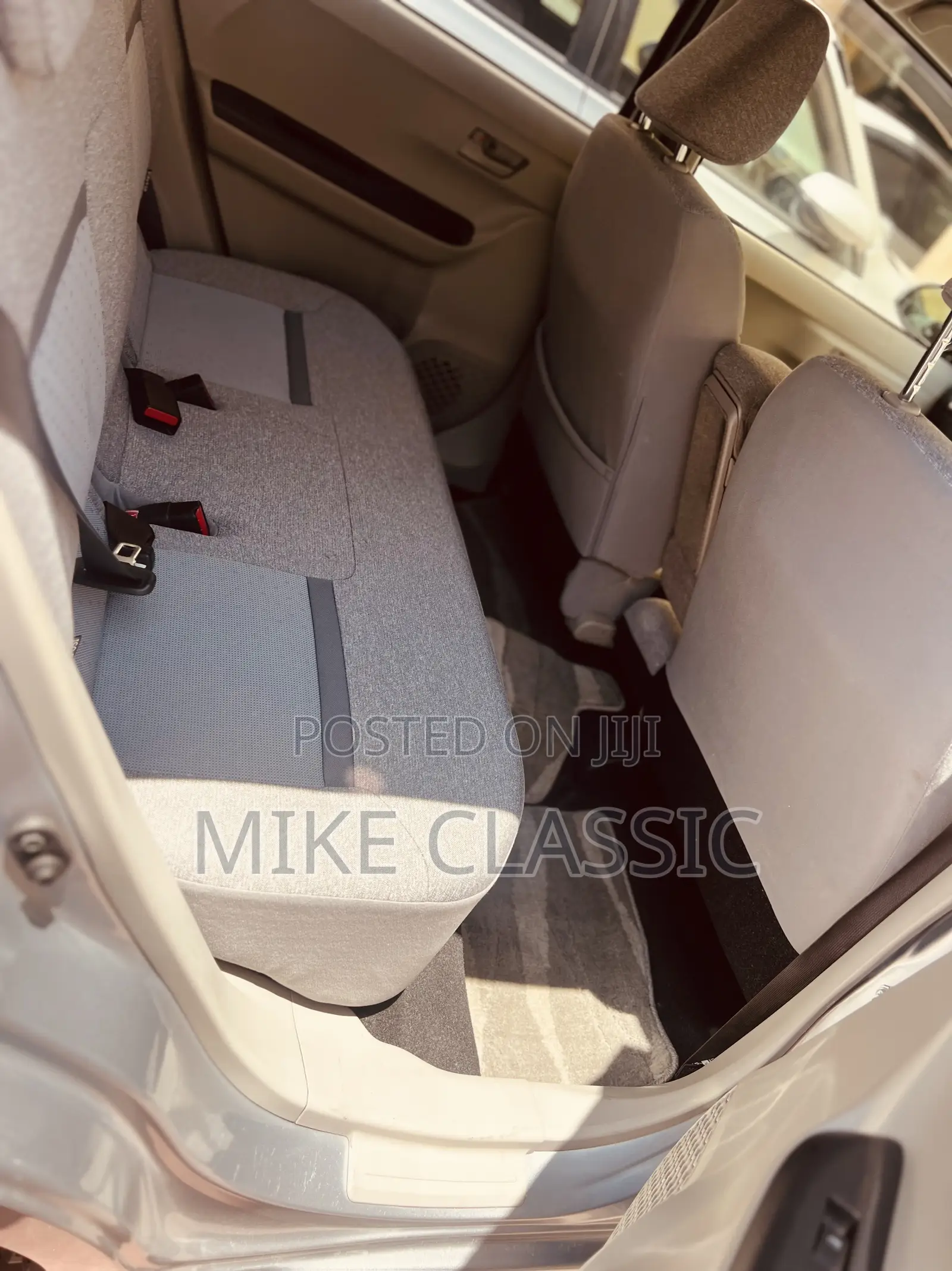 Daihatsu Boon 2019 Silver
