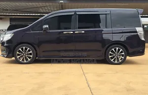 Honda Stepwgn 2016 Purple