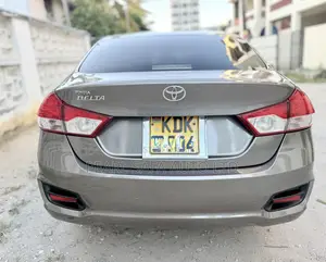 Toyota Belta 2022 Gray