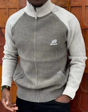 Heavy Zipped Sweaters
