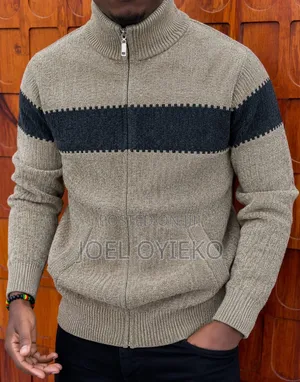 Heavy Zipped Sweaters