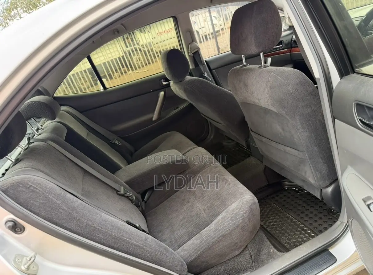 Toyota Allion 2005 Silver