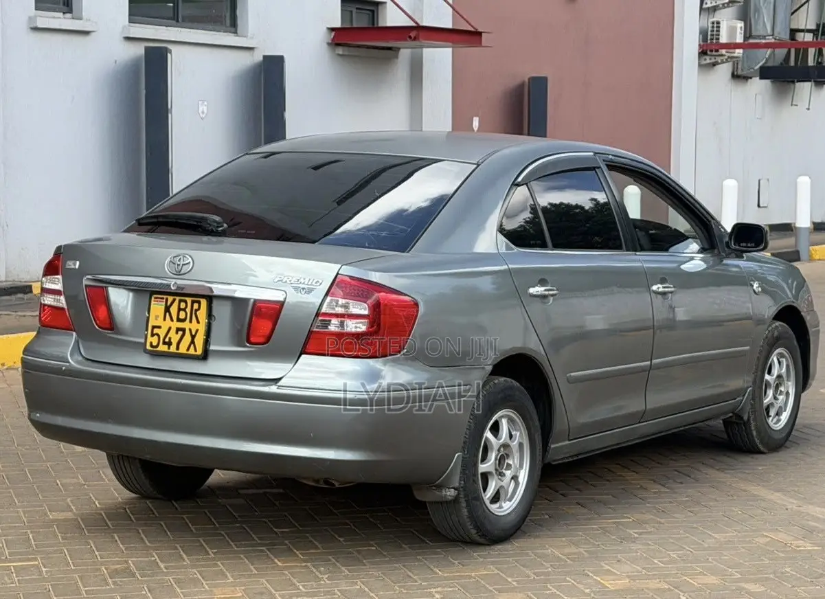 Toyota Premio 2005 Gray