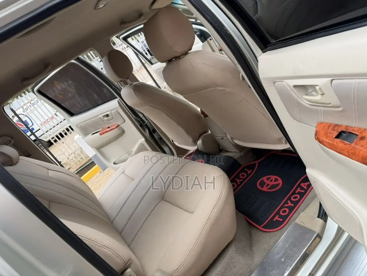 Toyota Hilux 2008 Silver