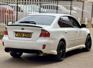 Subaru Legacy 2006 White