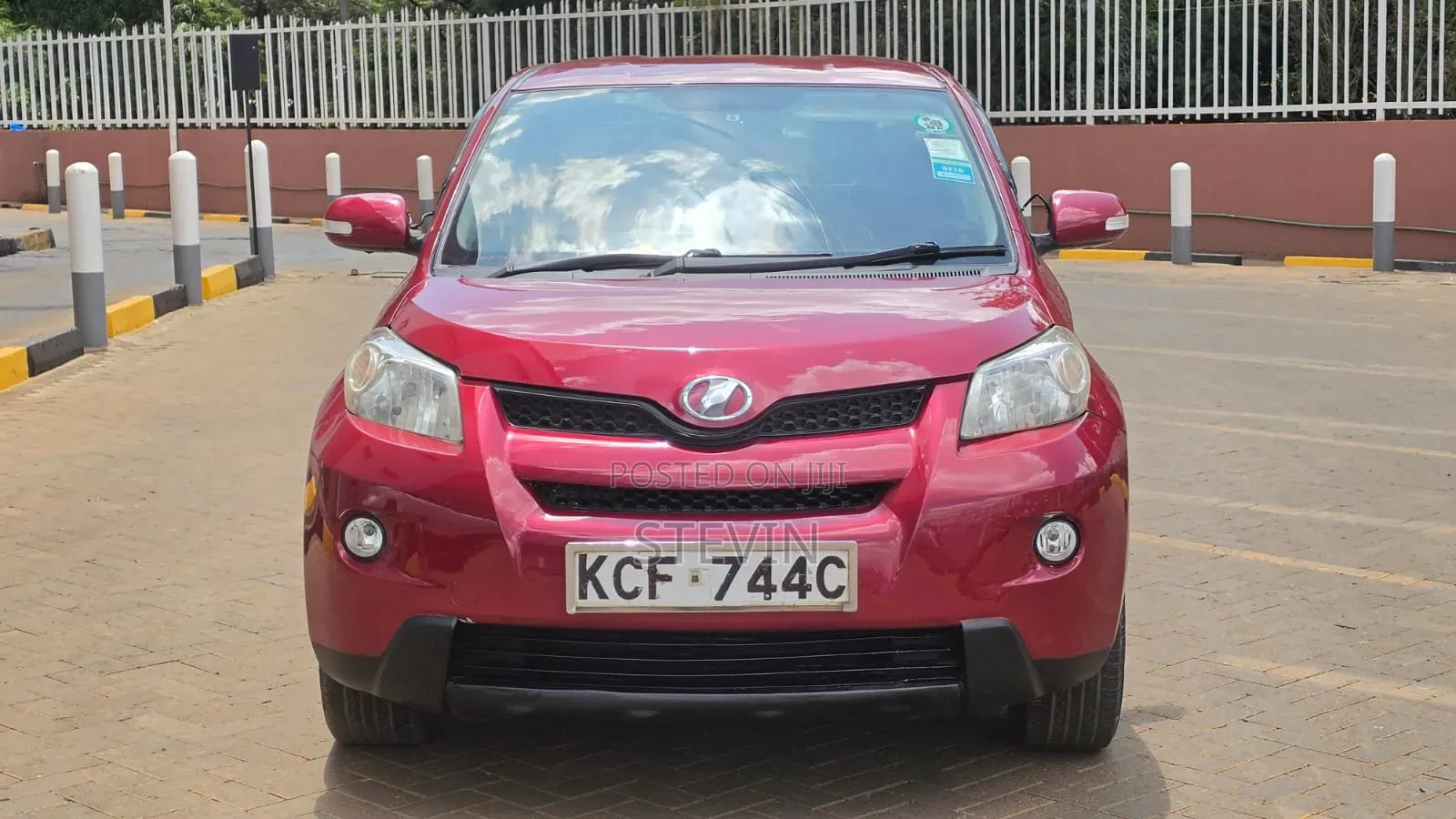 Toyota IST 2008 Red