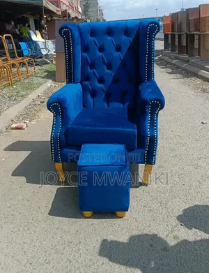 Pedicure Deep Royal Blue With a Stool