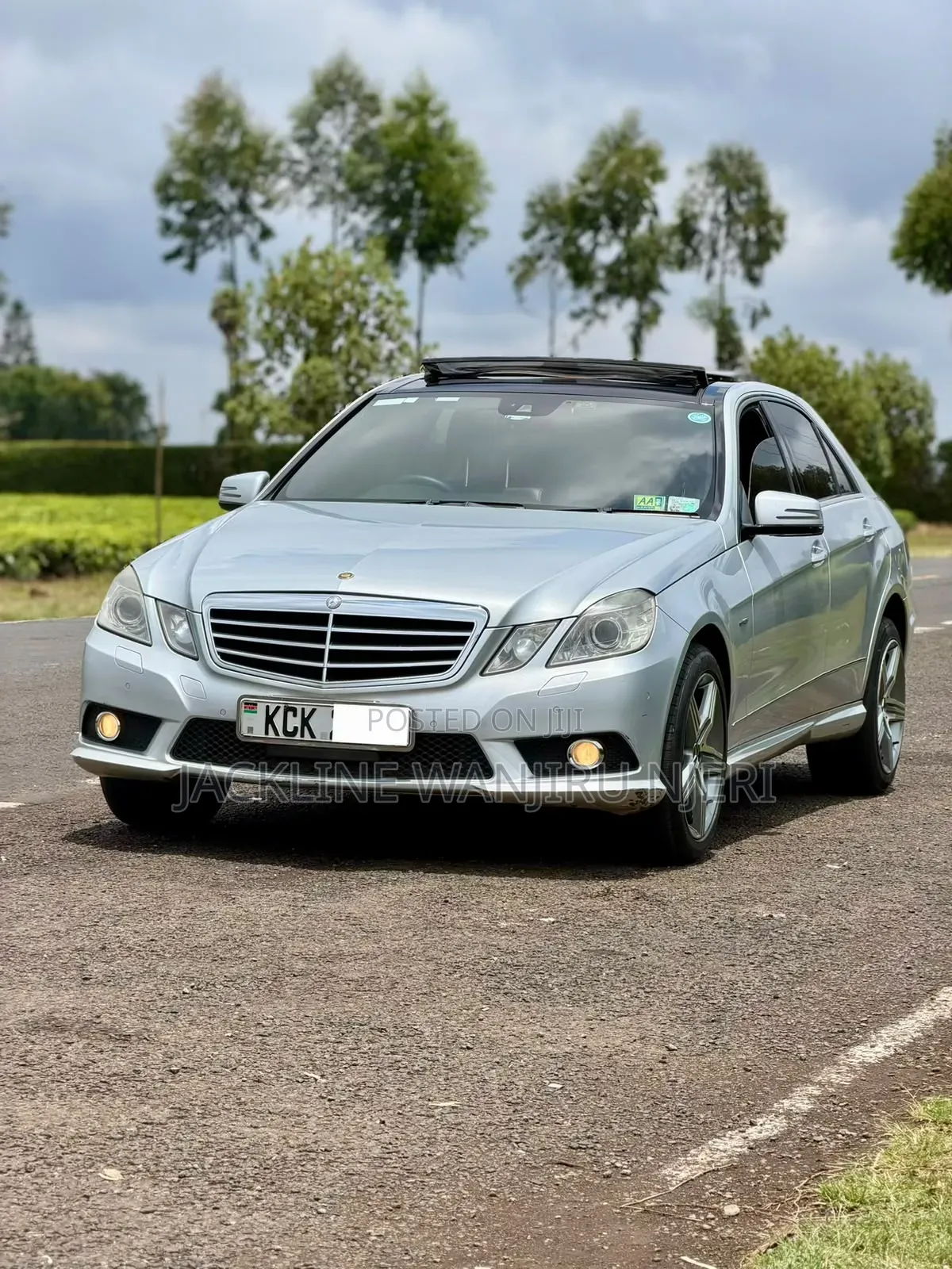 Mercedes-Benz E250 2010 Silver