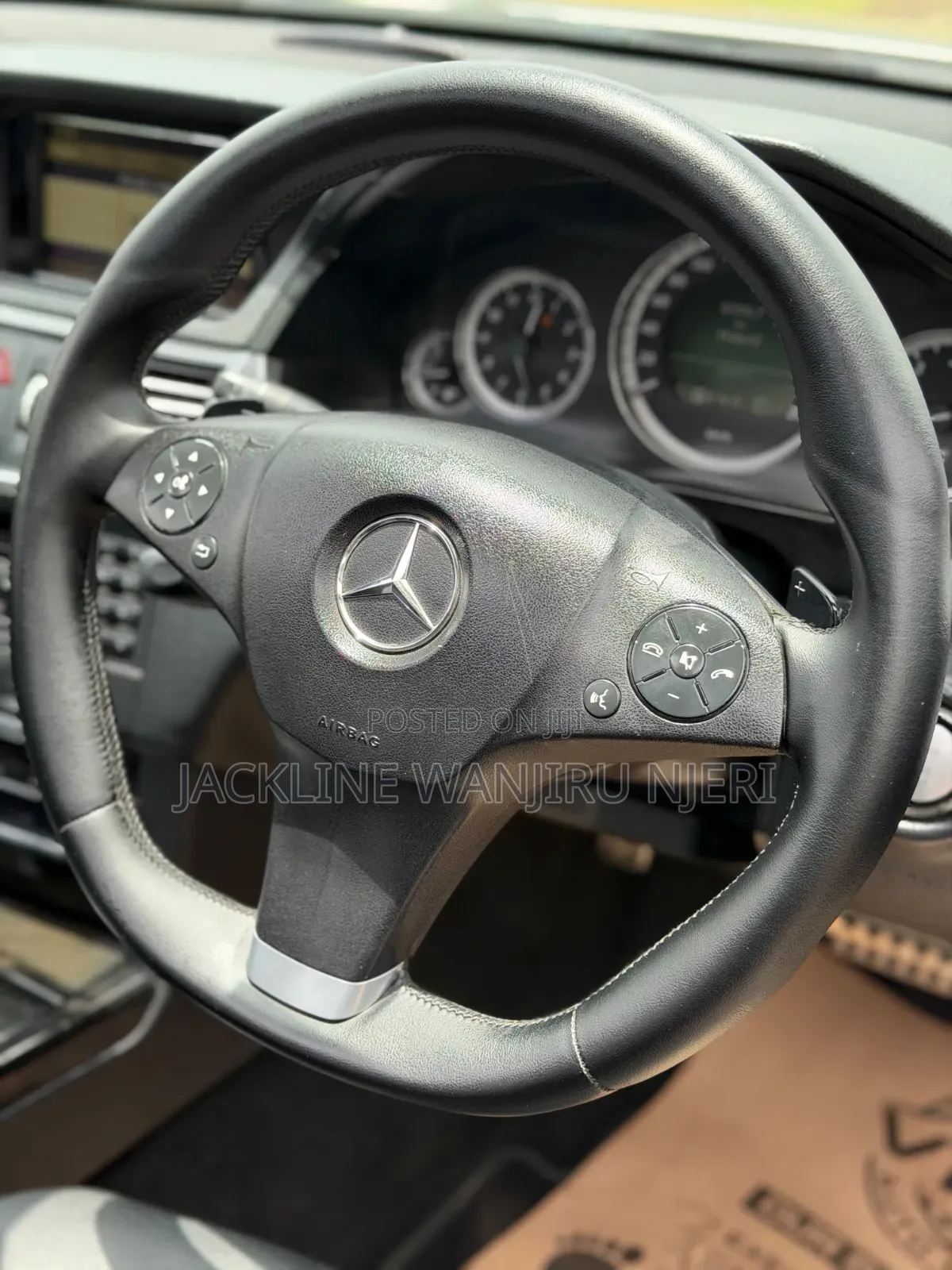 Mercedes-Benz E250 2010 Silver