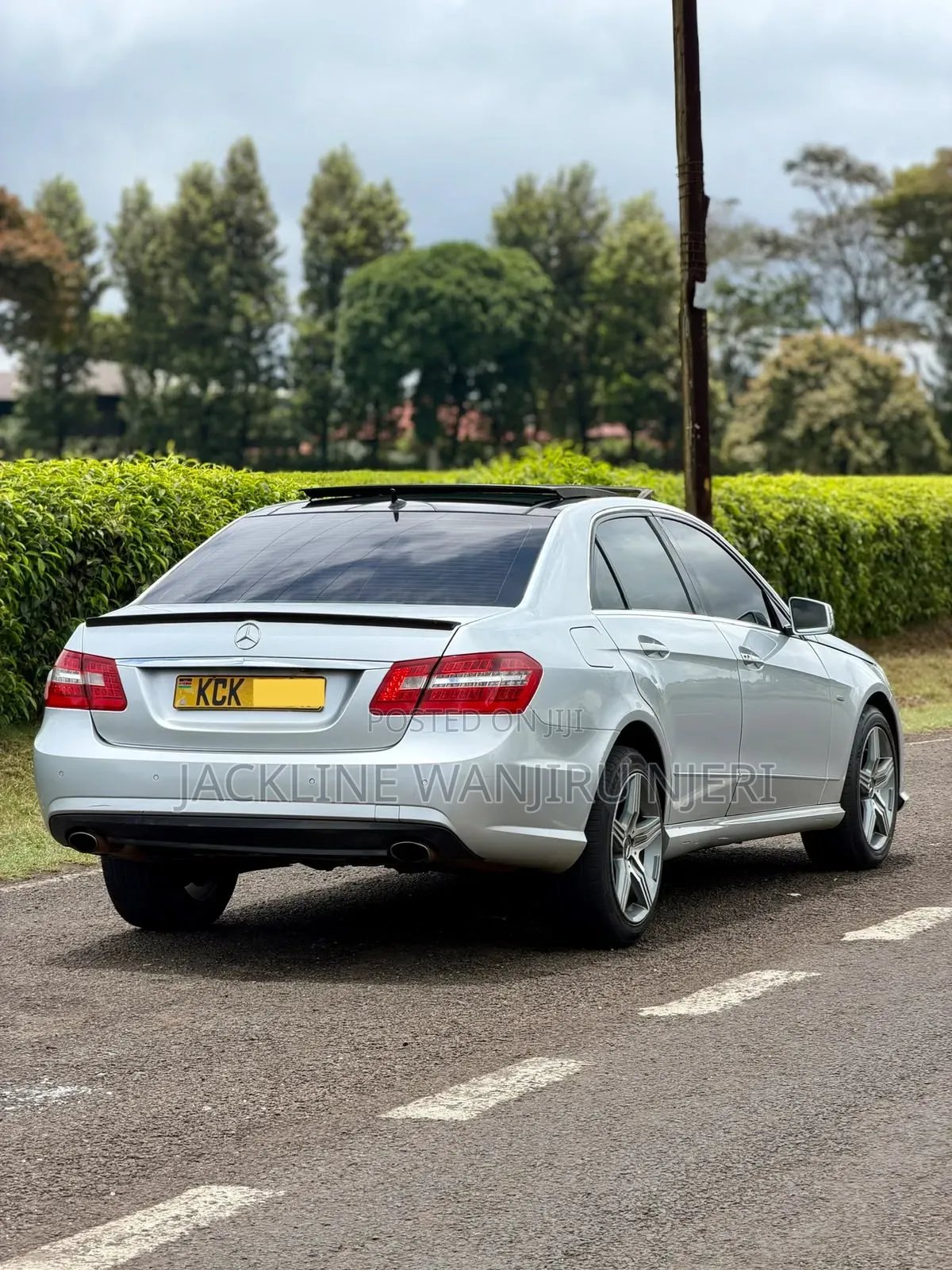 Mercedes-Benz E250 2010 Silver