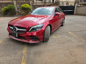 Mercedes-Benz C200 2020 Red