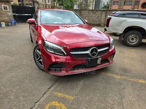 Mercedes-Benz C200 2020 Red
