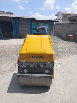 Double Drum Road Sit on Roller/Compactor/ Driven Roller