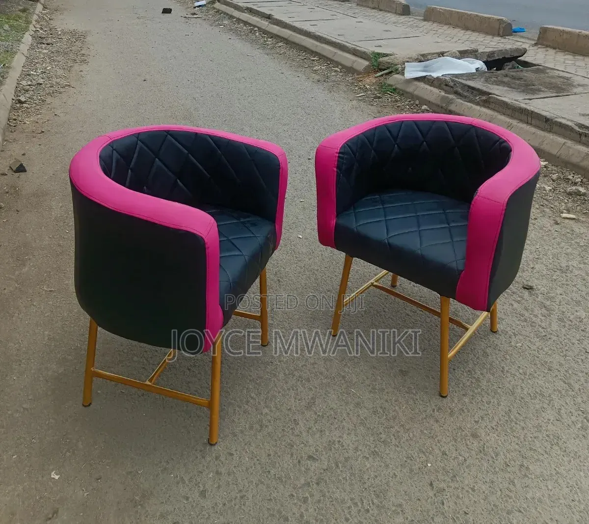 2Manicure Seats or Styling Seats, Waterproof 