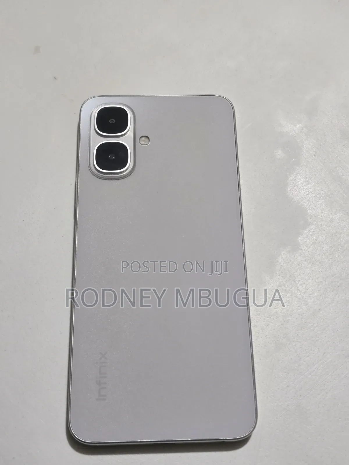 New Infinix Smart 10 64 GB Silver