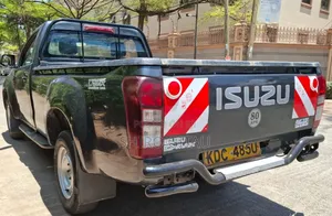 Isuzu D-MAX 2022 Gray