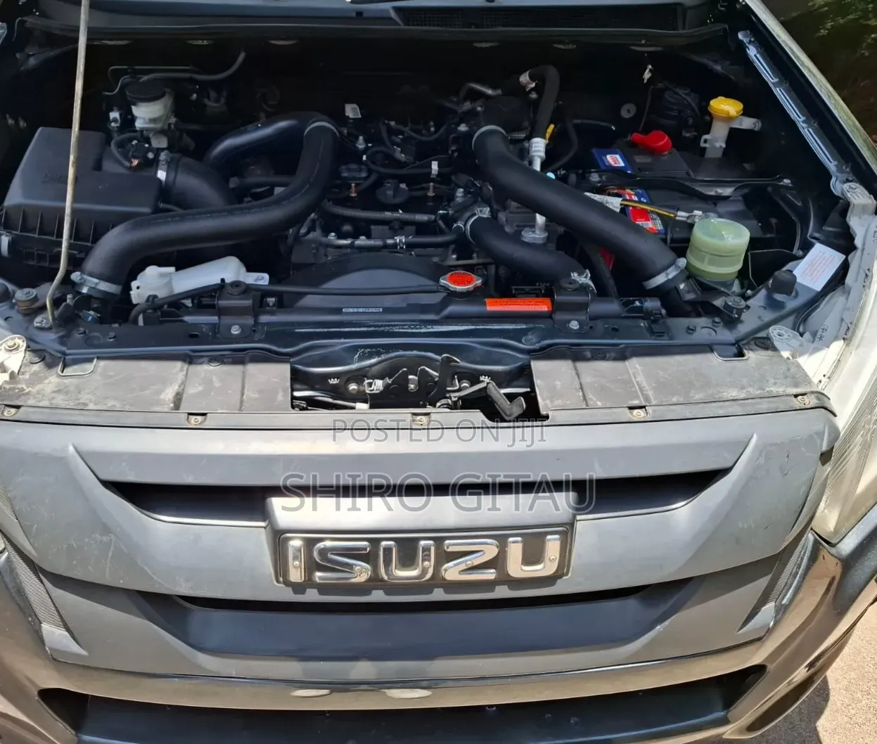 Isuzu D-MAX 2022 Gray