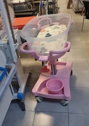 Hydraulic, Hospital, Baby Bassinet