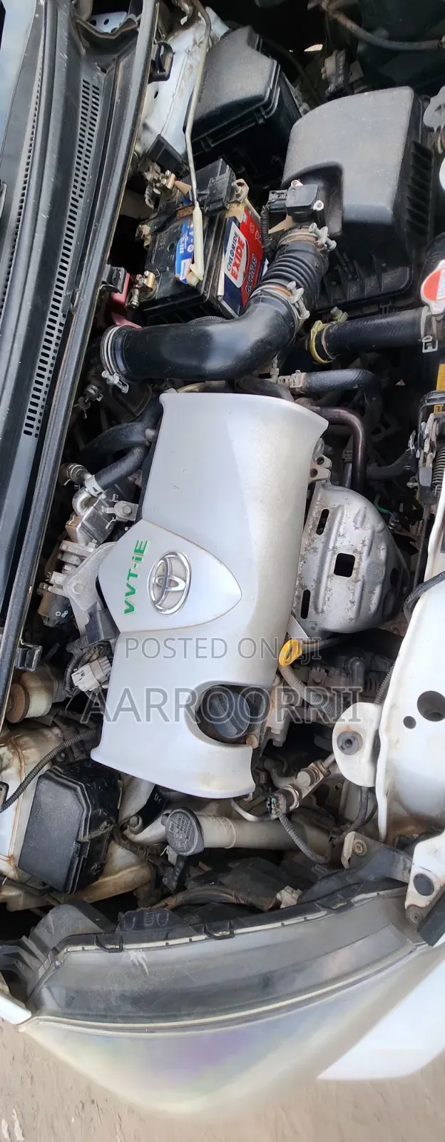 Toyota Vitz 2016 White