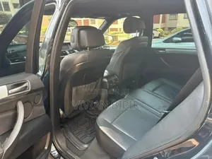 BMW X5 2010 Black