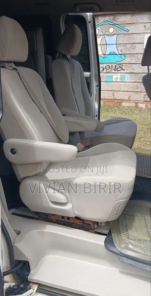 Toyota Noah 2012 White