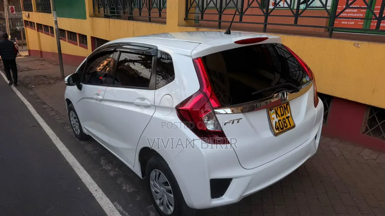 Honda Fit 2016 White